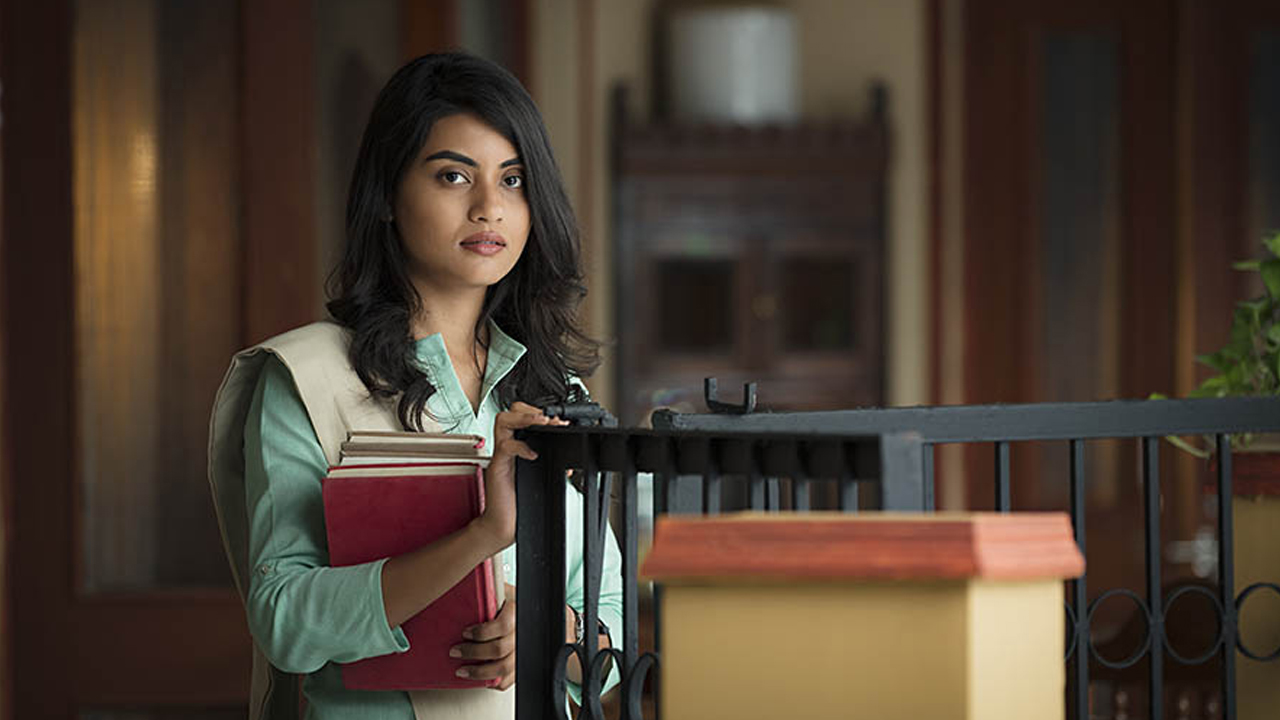 মেয়েকে পড়িয়ে কী হবে