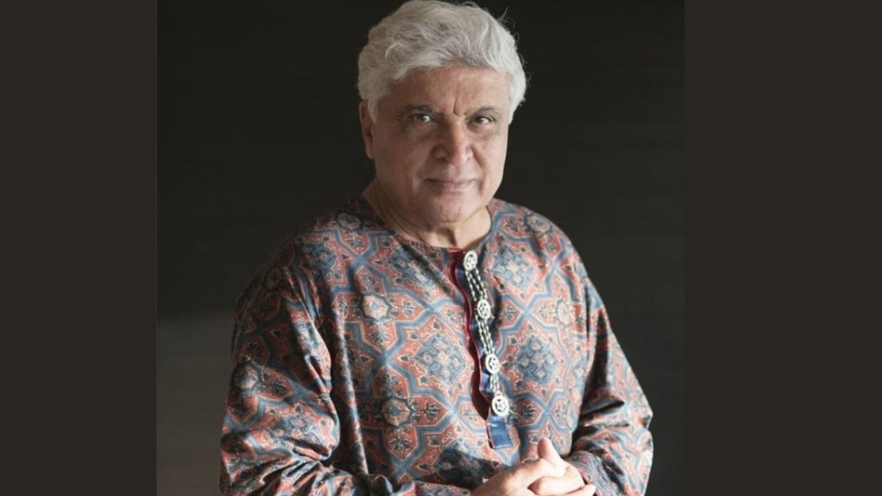 মায়ের সম্মান নিয়ে যা বললেন জাভেদ আখতার