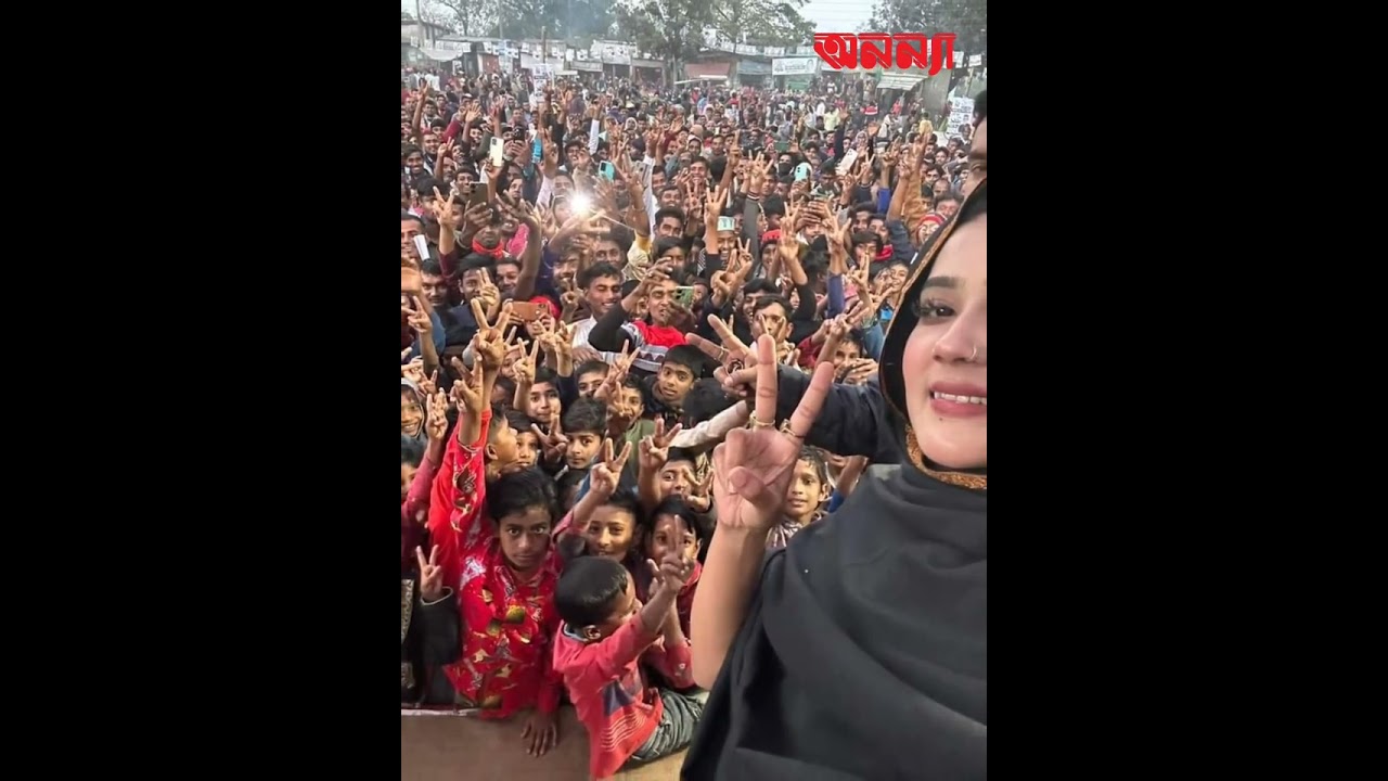 বেনাপোল এক্সপ্রেসের অগ্নিকাণ্ড নিয়ে মাহির আবেগঘন স্ট্যাটাস….