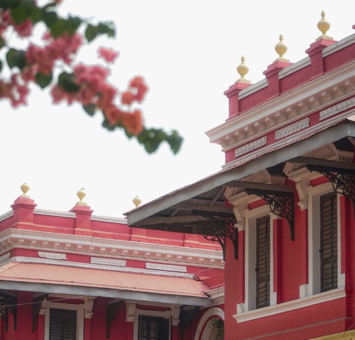 জ্ঞান আর ঐতিহ্যের মিলনস্থল রাজশাহী কলেজ